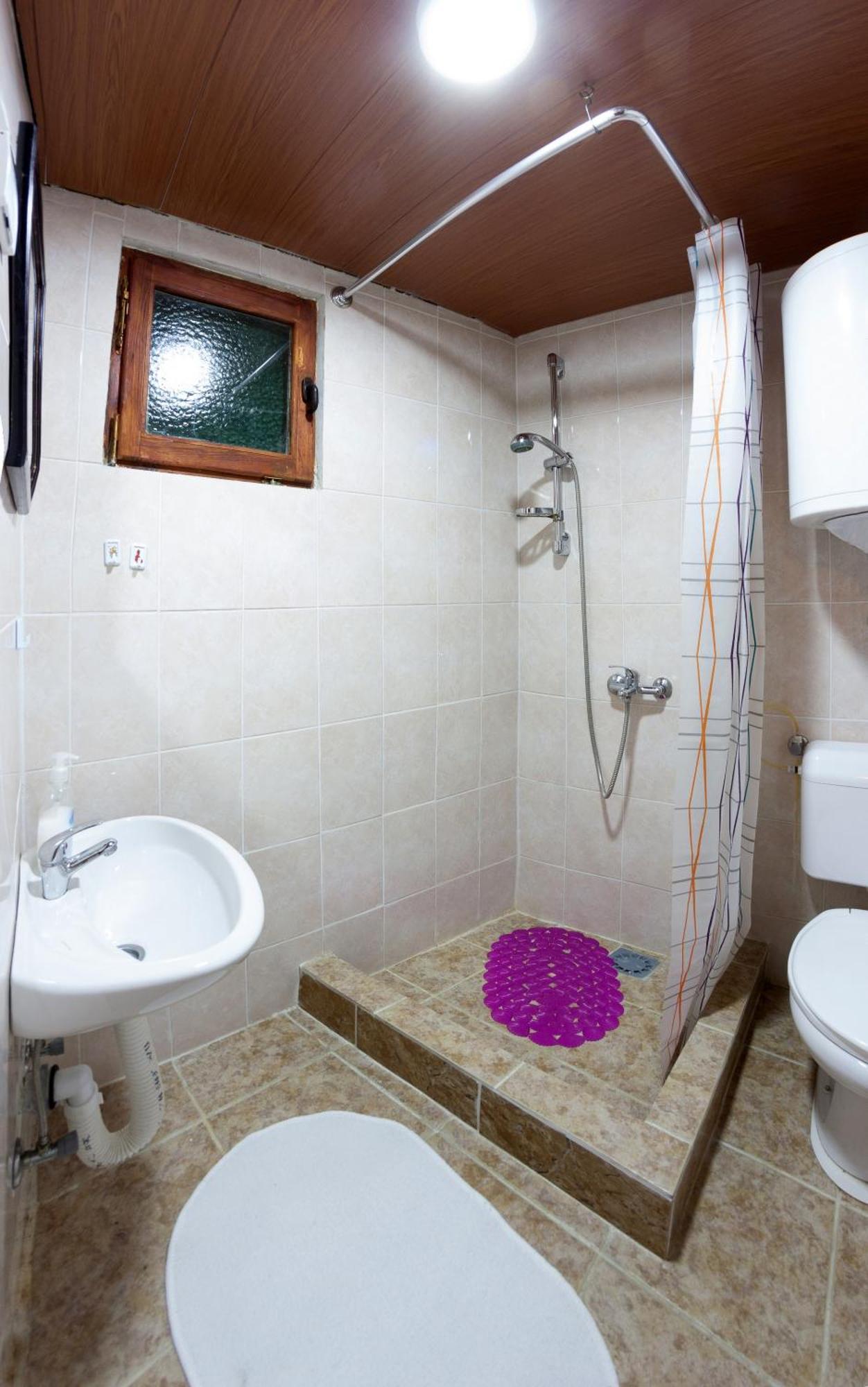 Holiday Home Jazacka Bajka Vrdnik Oda fotoğraf