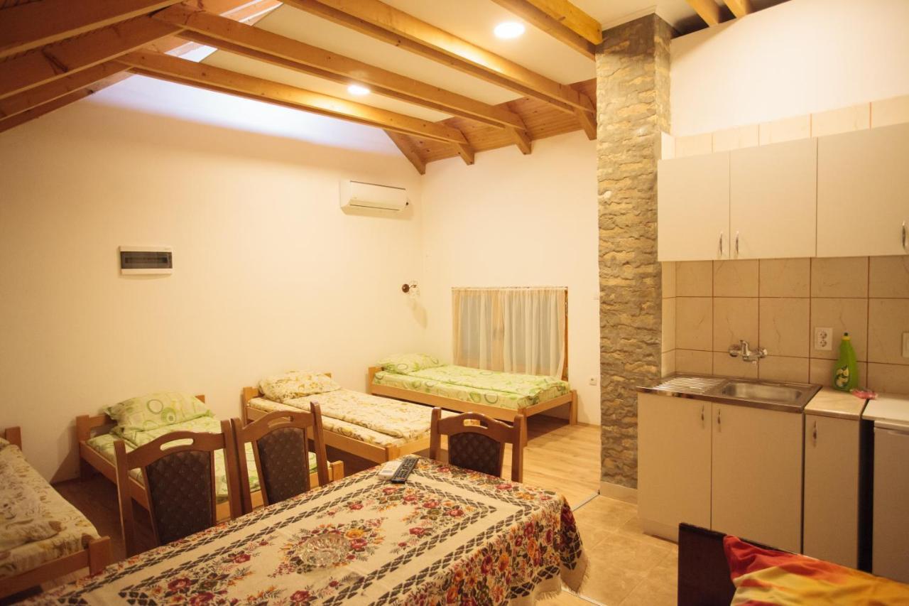 Holiday Home Jazacka Bajka Vrdnik Dış mekan fotoğraf